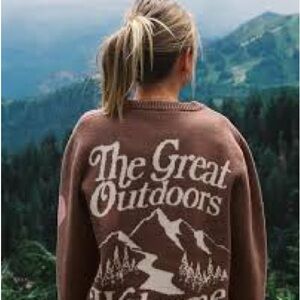 Dandy Worldwide 'The Great Outdoors' Graphic Crewneck Sweater Size S